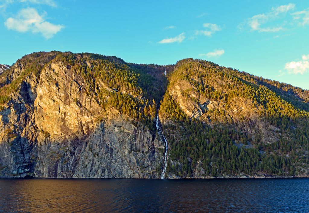 Geirangerfjord-15.jpg