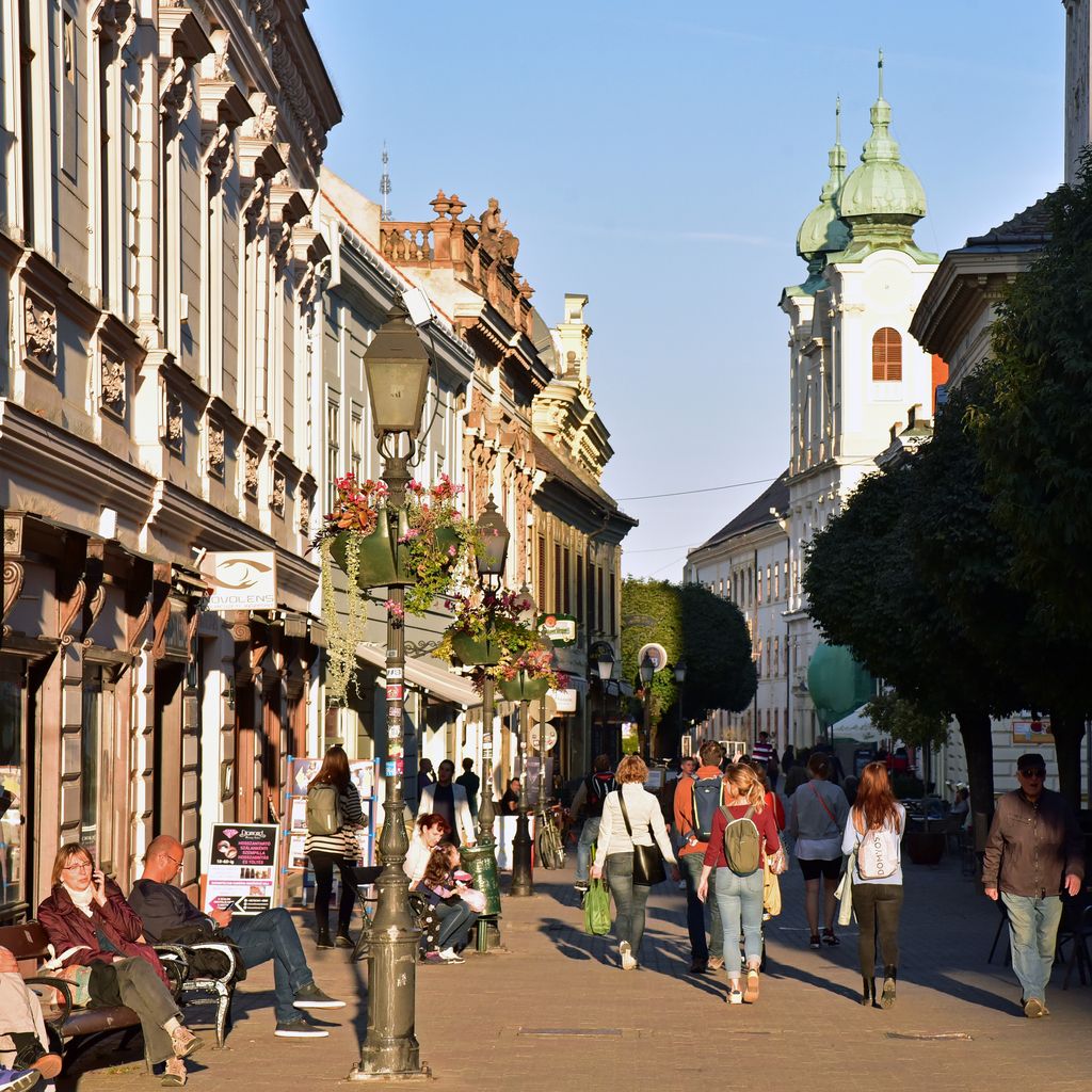 Die Fußgängerzone in Pécs