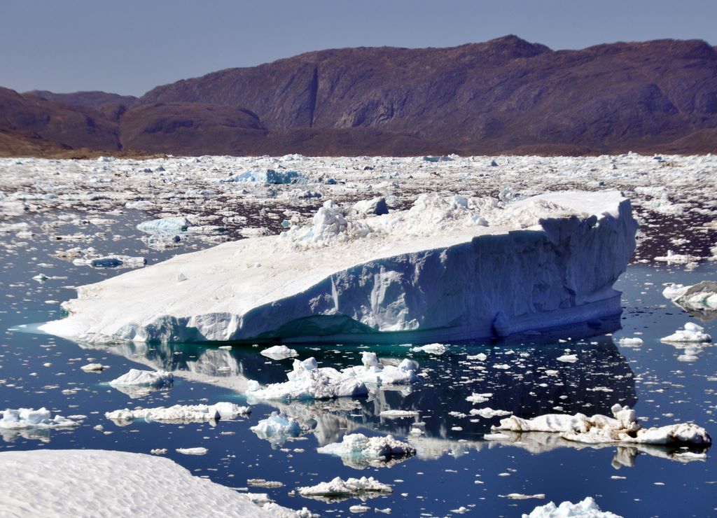 Eisberge vor Narsaq, Grönland