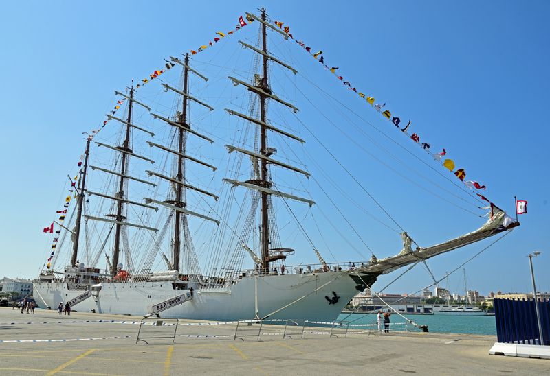 Das peruanische Segelschiff BAP Unión in Cádiz