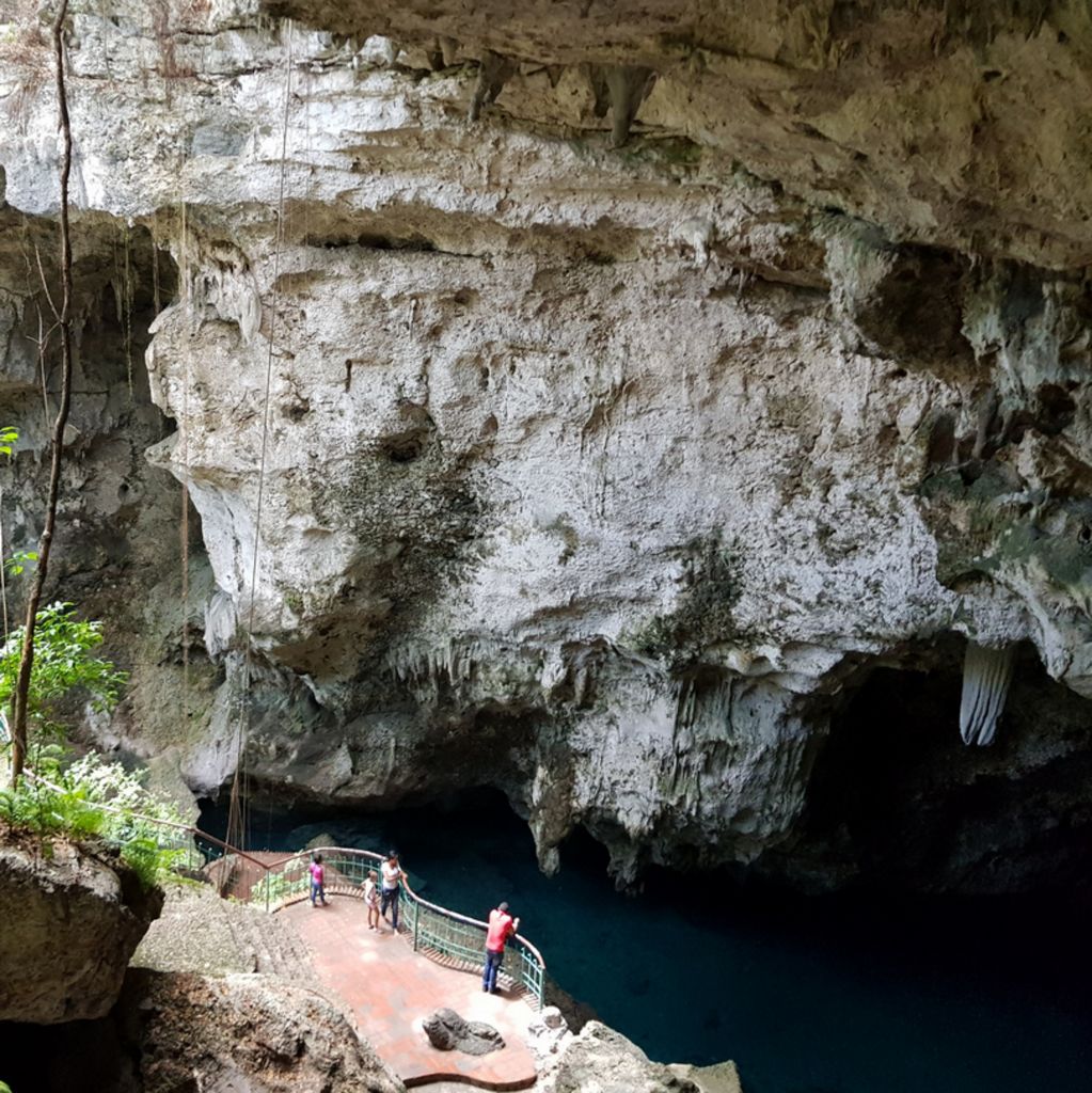 Die Höhlen 'Los Tres Ojos' nahe Santa Domingo (Handy-Bild)