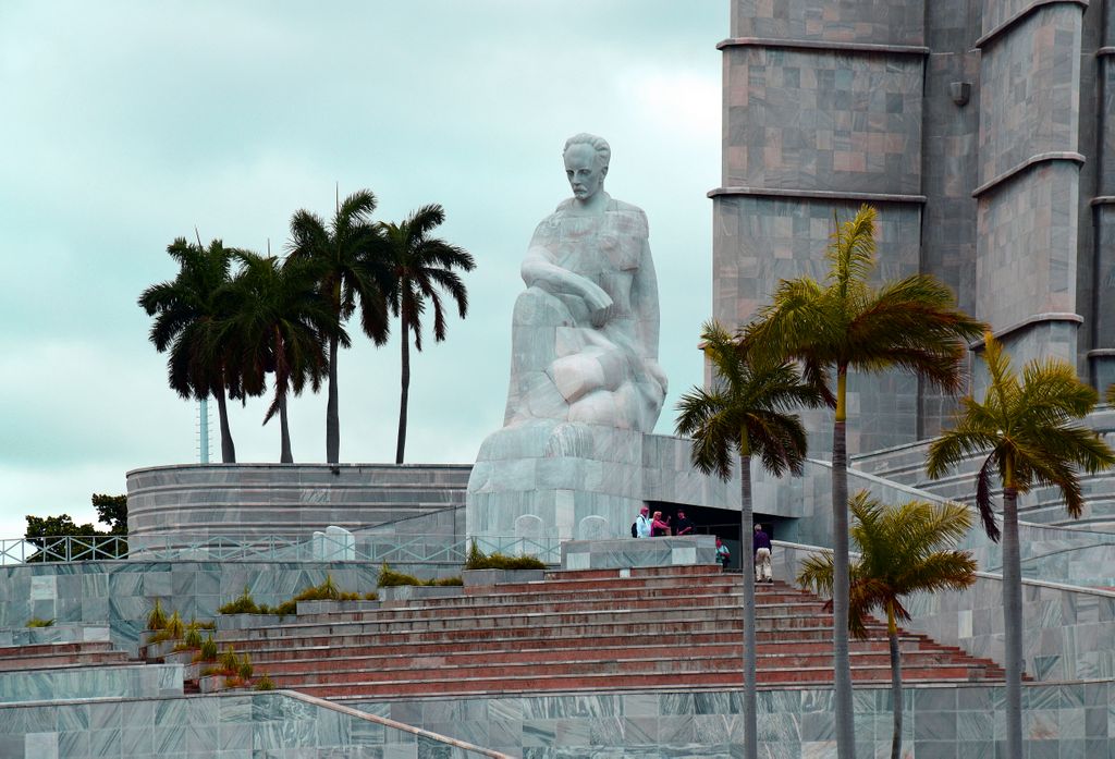 Die Statue des José-Martí-Denkmal in Havanna