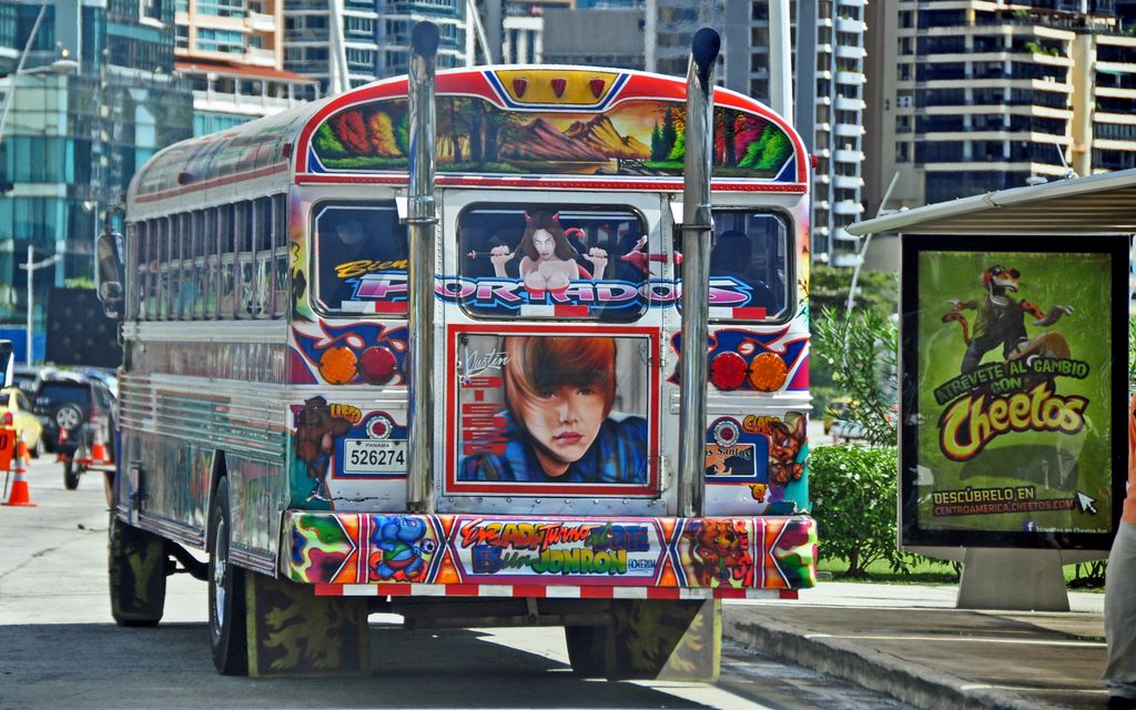 Ein Linienbus in Panama City