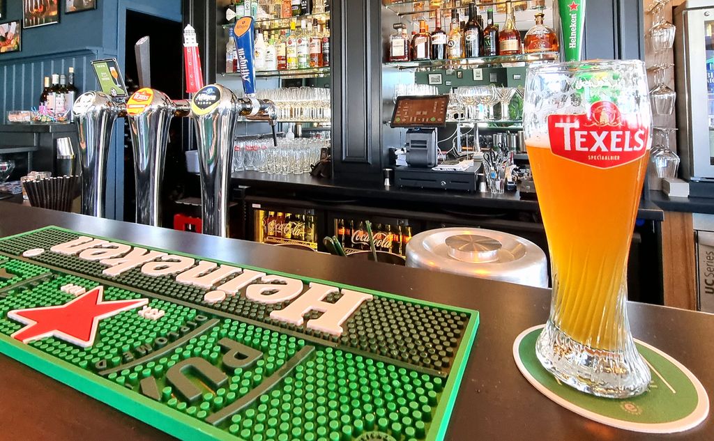 Trinken erlaubt in Hellevoetsluis / Niederlande