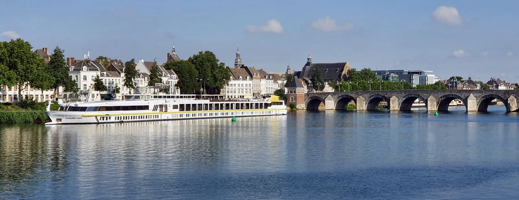 Blick auf die Elegant Lady in Maastricht