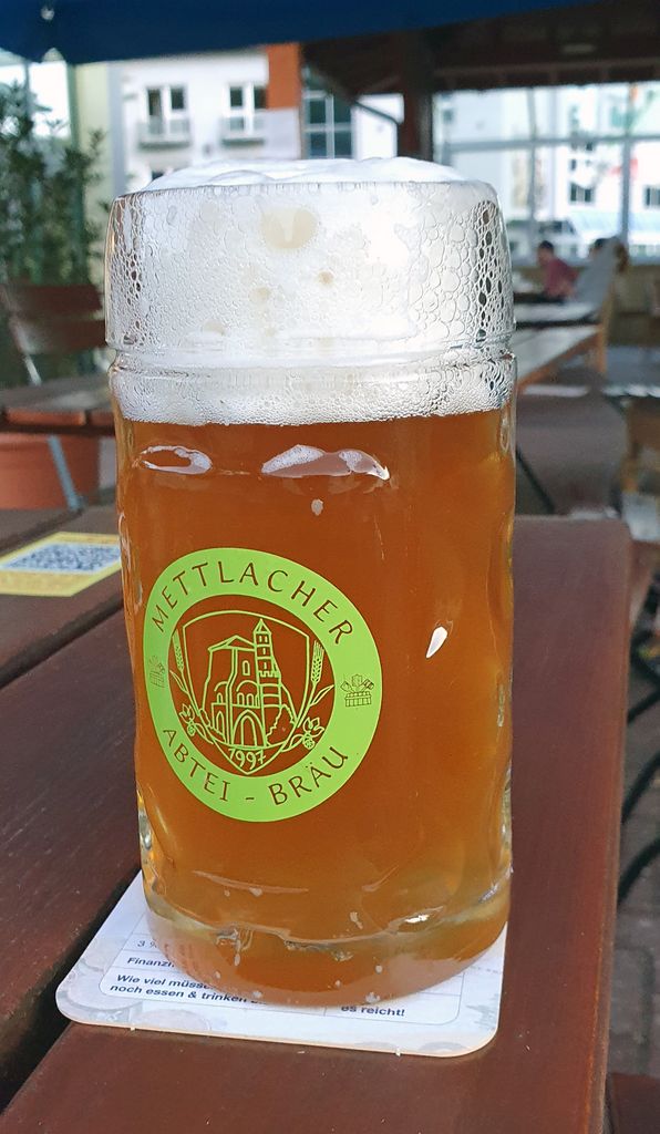 Bier von der Mettlacher Abtei-Bräu