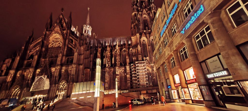 Der Kölner Dom nach Art des Zinnis