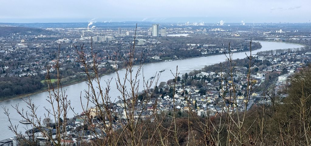 Blick auf Bonn von Königswinter aus