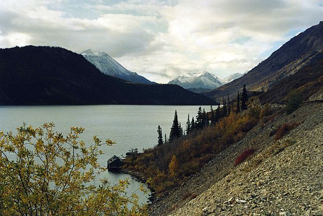 Ein See im Yukon