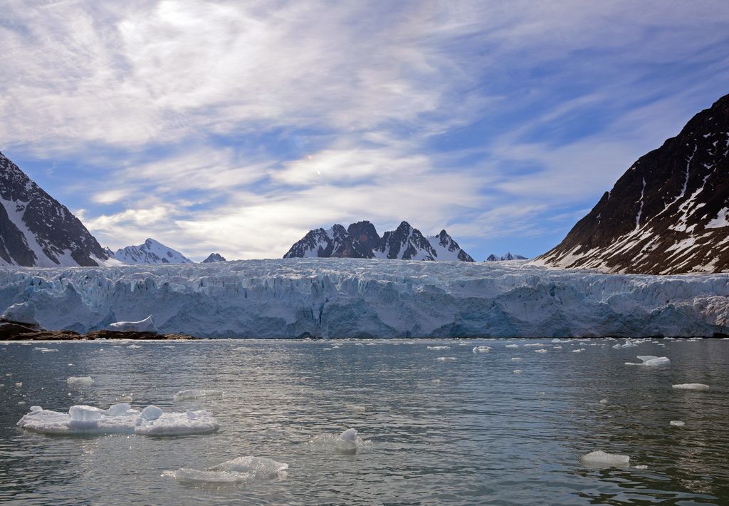 Unterwegs in der Gletscherwelt vom  Monacobreen und Seligerbreen, Spitzbergen