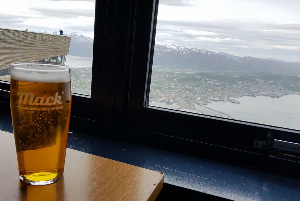 Bier mit Aussicht, Tromsø, Norwegen