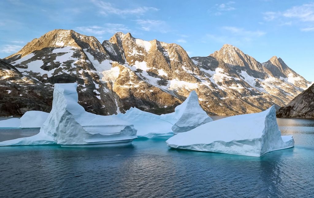 Coole Eisberge im Skjoldungensund