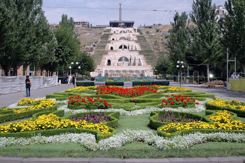 Der Kaskaden-Komplex von Jerevan