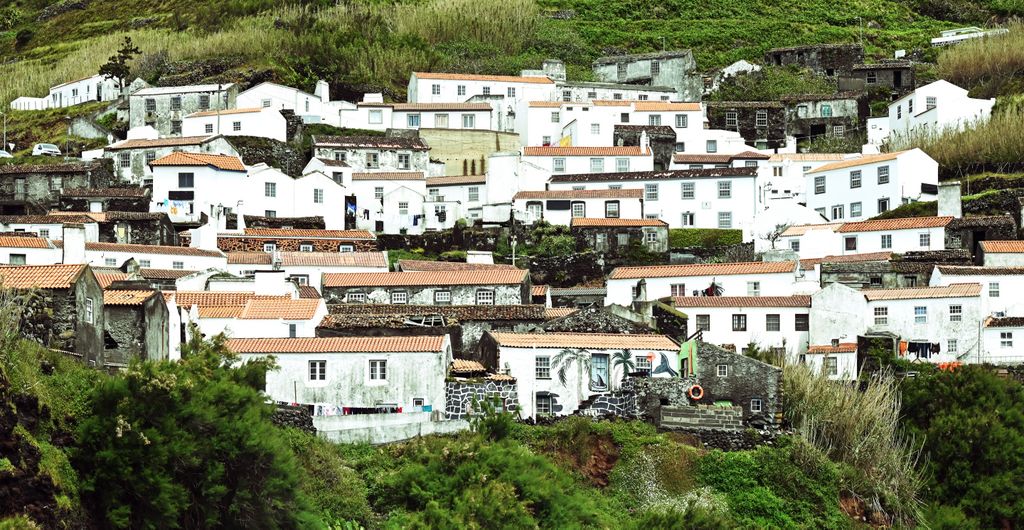 Der Ort Vila do Corvo auf Corvo
