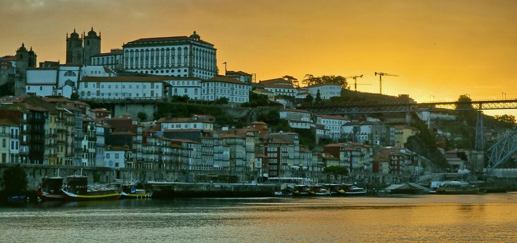 Sonnenaufgang in Porto
