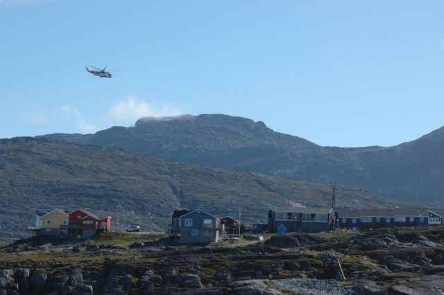 Hubschrauber über Nuuk