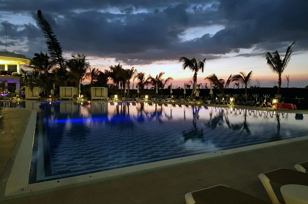 Der Pool vom Hotel Internacional Varadero (Handy-Bild)