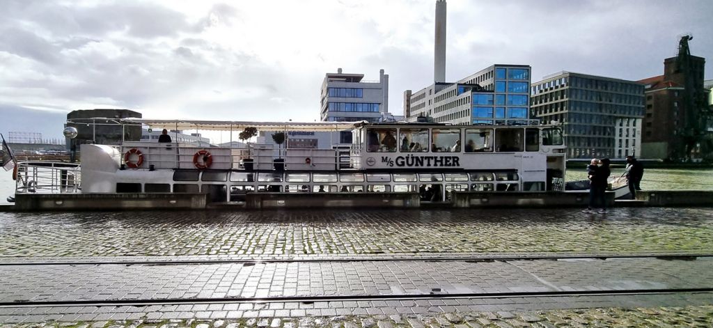 Die MS Günther im Stadthafen von Münster