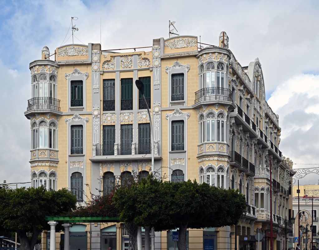 Ein Jugendstilgebäude in Melilla