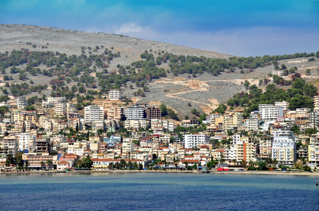 Blick auf Sarandë, Albanien