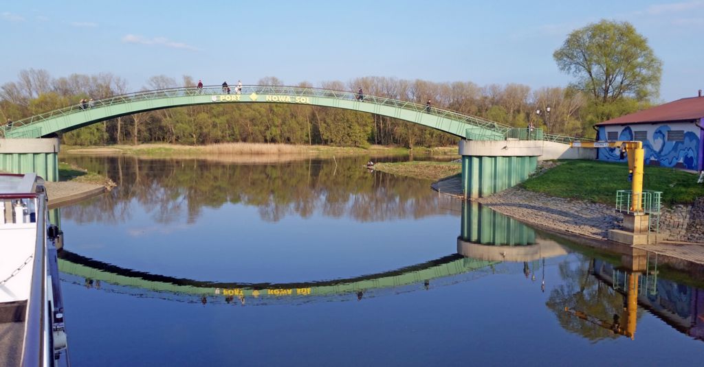 Eine Brücke in Neusalz (Handy-Bild)