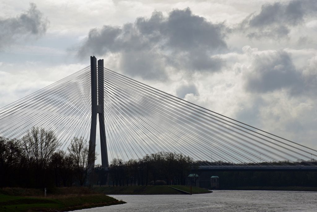 Die Redzinski-Brücke in Breslau
