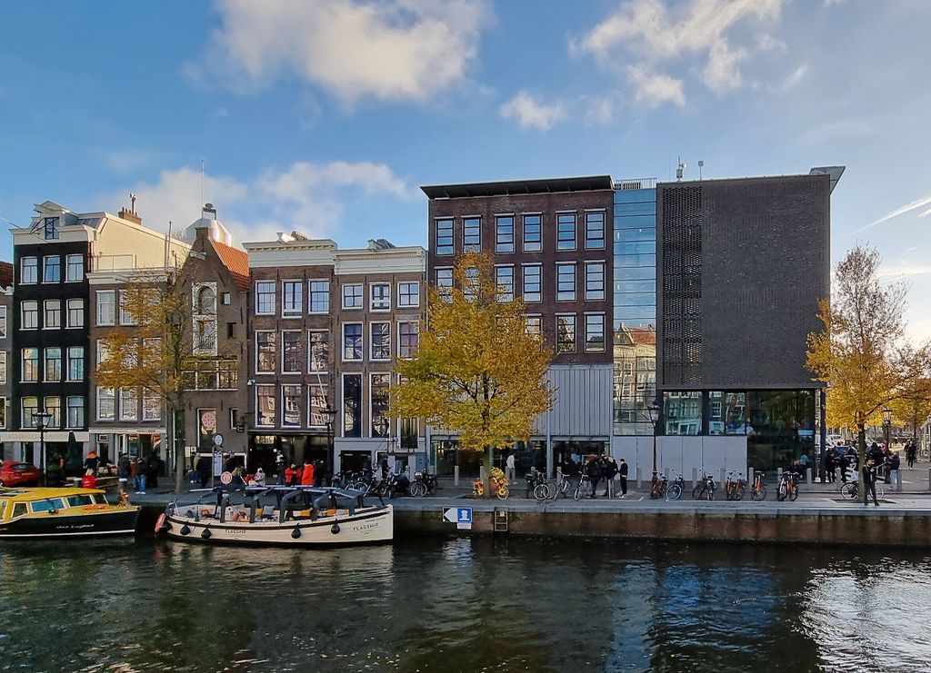 Das Anne-Frank-Haus in Amsterdam