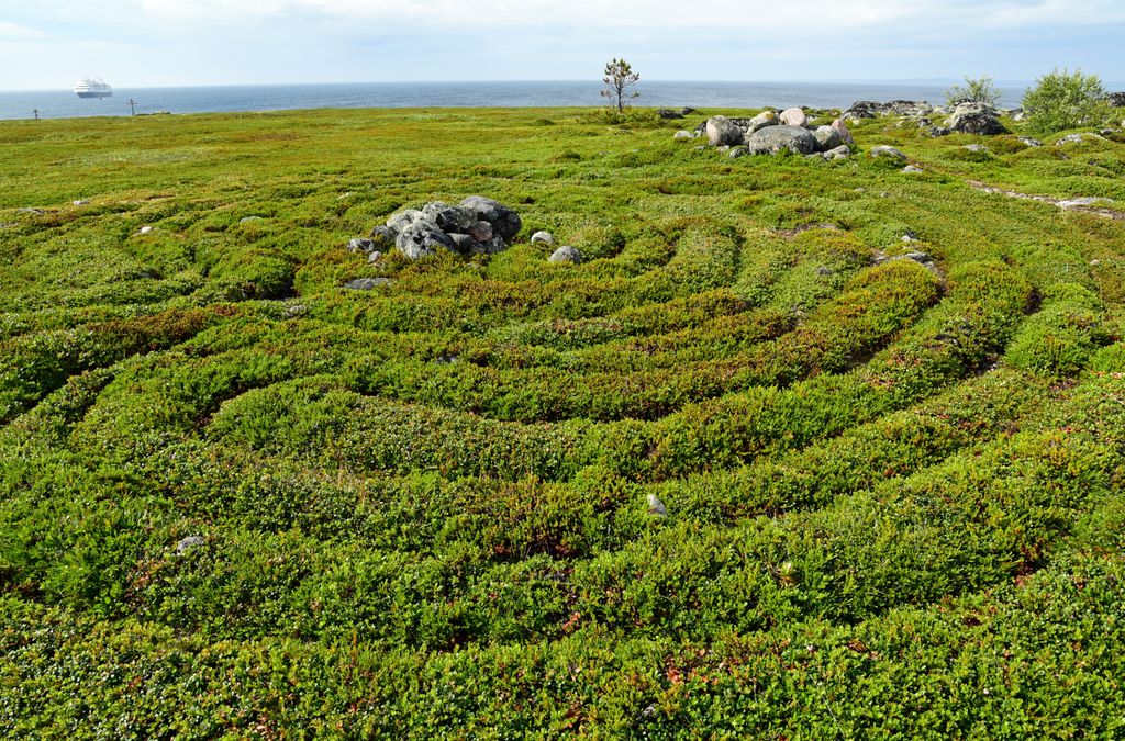 Labyrinth, Zayatski Island, Russland