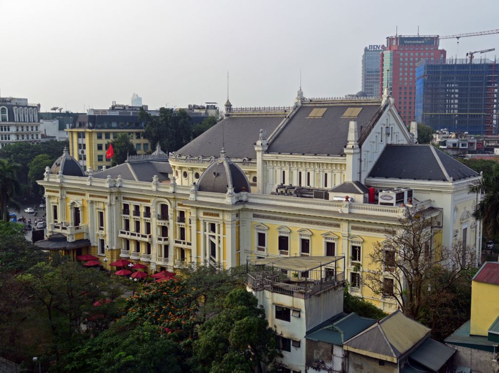 Blick auf die Oper in Hanoi vom Hilton Hotel aus